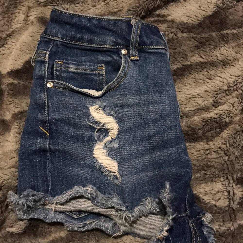 Cut off jean shorts